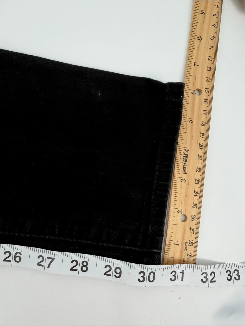 Levi’s Jeans Women’s 30 Black 312 Shaping Slim Tag 30x32 Stretch Denim Mid Rise